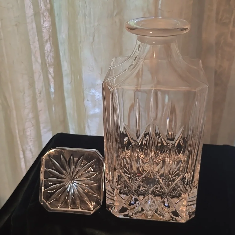 Vintage Cristal D'Arques-Durand Provence Square Crystal 9‎ In Tall Decanter
